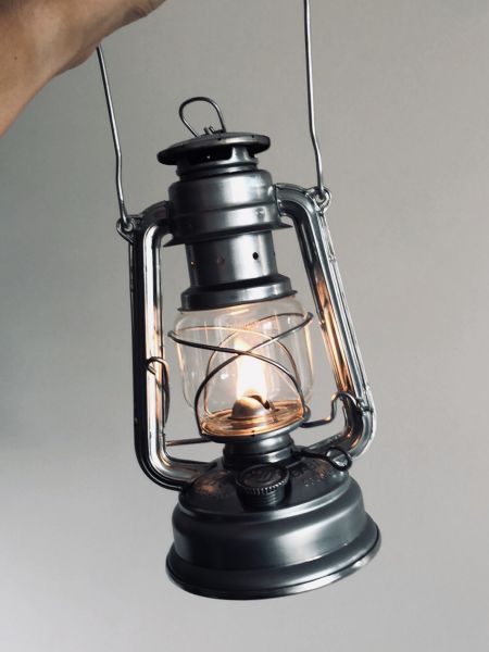 Oil lamp - Feuerhand Hurricane Lantern 276