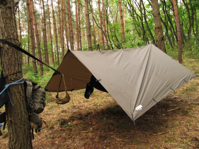 Camping Sheet - Tarp 3x3 - DD Hammocks - Coyot Brown