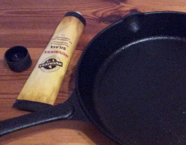 Preservative for cast iron and iron pans and pots - Muurikka Silava