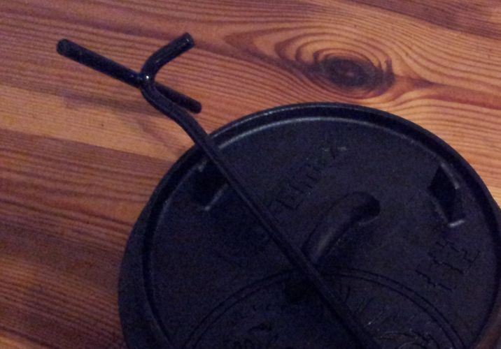 Cauldron lid holder - Petromax Dutch Oven Lid Lifter