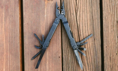 Leatherman Super Tool 300 Eod Black multitool (831368) - Molle Brown - 19 tools