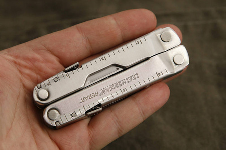 Leatherman Rebar Silver multitool (831557) - 17 tools