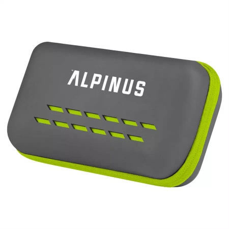 Alpinus - Canoa towel 50 x 100 cm - green