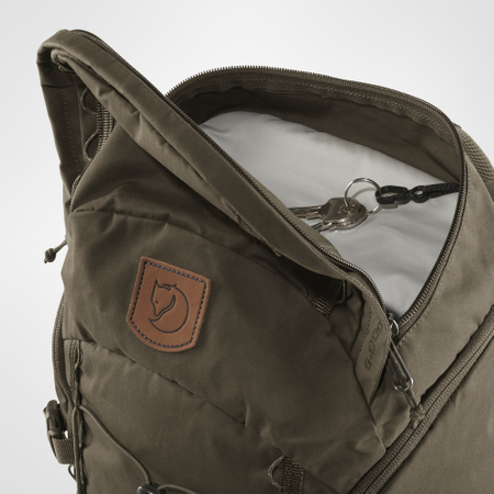 Fjallraven - Singi 28 backpack - Dark Olive