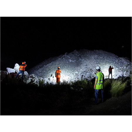 Fenix LR35R searchlight