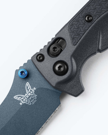 Benchmade 18065BT-01 Adira folding knife