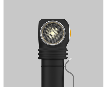 Armytek Wizard C2 Magnet USB Warm Flashlight