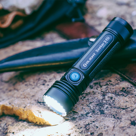 Olight Seeker 3 Pro Flashlight - Black - 4200 lumens Cool White