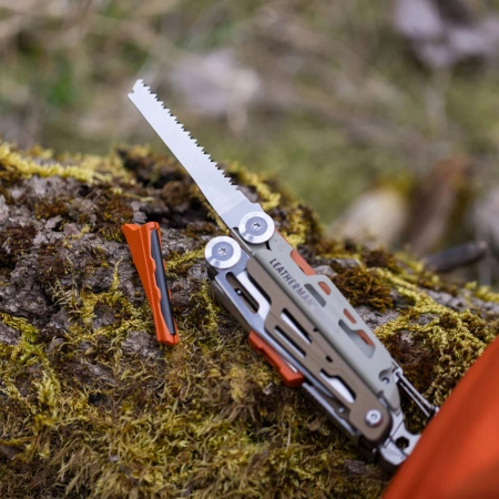 Leatherman Signal Nocturnal multitool (833323) - 19 tools