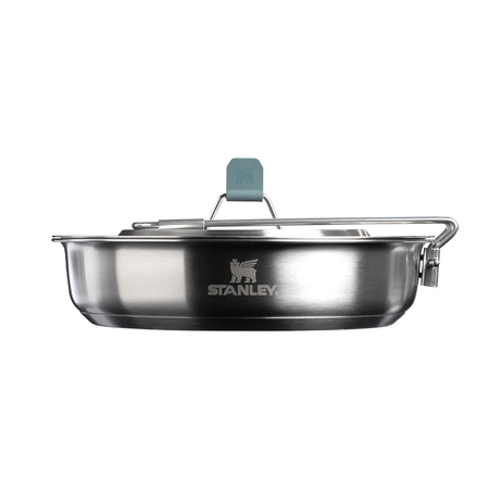 Stanley camping pan with Wildfare Core accessories