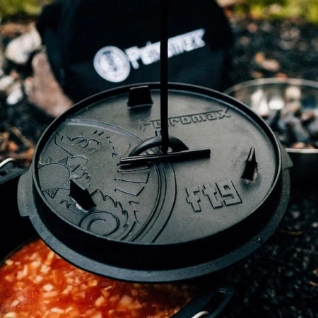 Petromax Cast Iron Spirit Oven FT12-T without feet