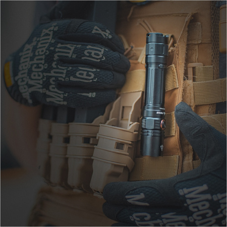 Fenix PD35 V flashlight3.0