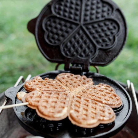 Petromax Cast Iron Fire Waffle Round