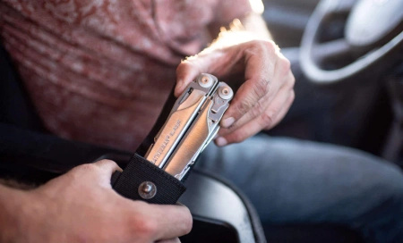 Leatherman Surge Black multitool (831334) - 21 tools