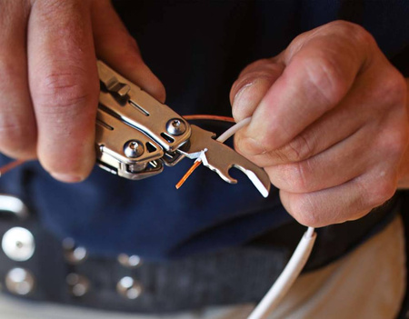 Leatherman Wingman stainless multitool (832523) - 14 tools